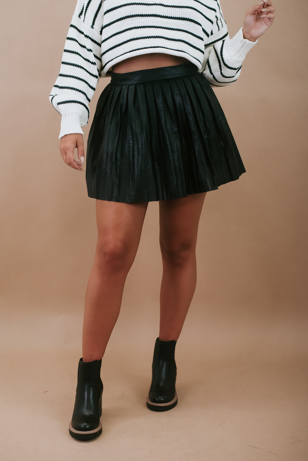 Beautiful LV Brand Women's Pleated High Waisted Skirt - Brown Medium