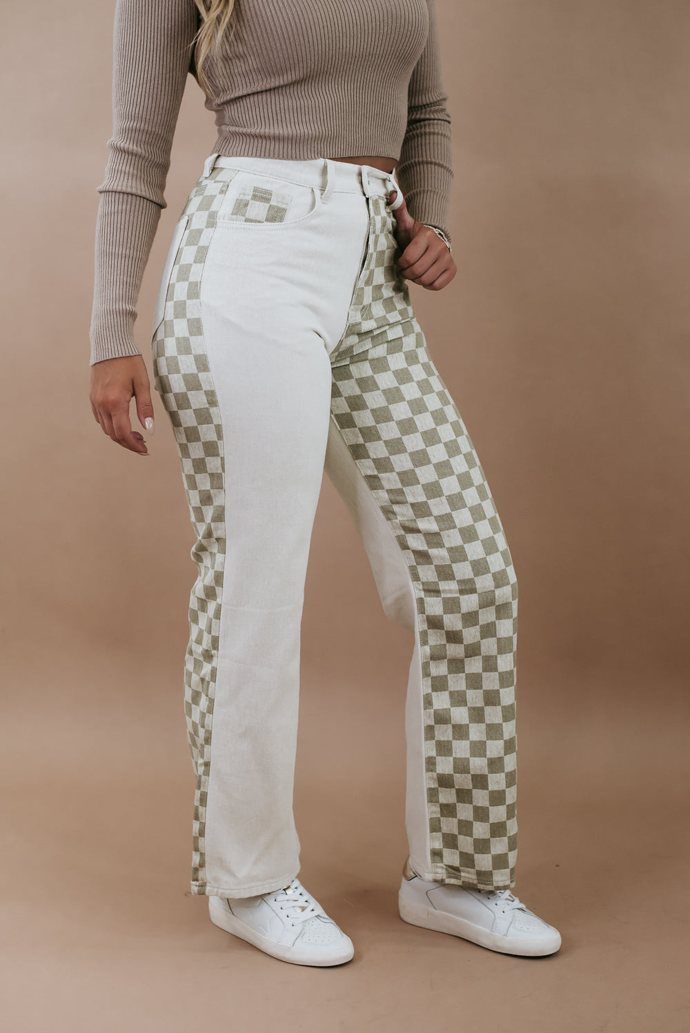 Chloe Checkered Pant , Taupe – Everyday Chic Boutique