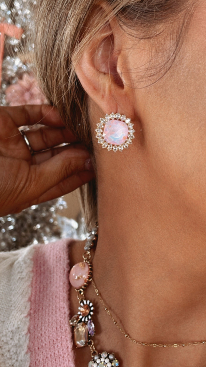 Treasure Jewels: Light Pink Radiance Stud