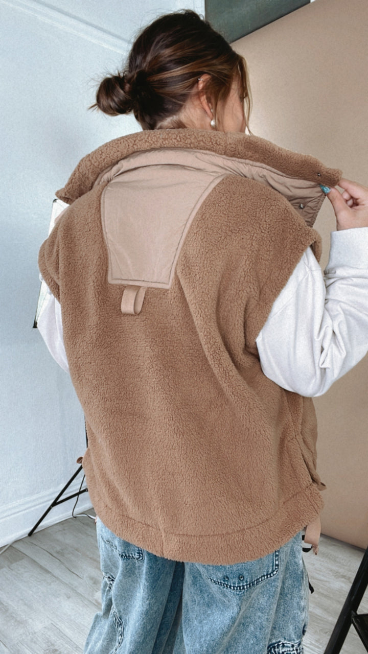 Love To Layer Fleece Vest, Camel