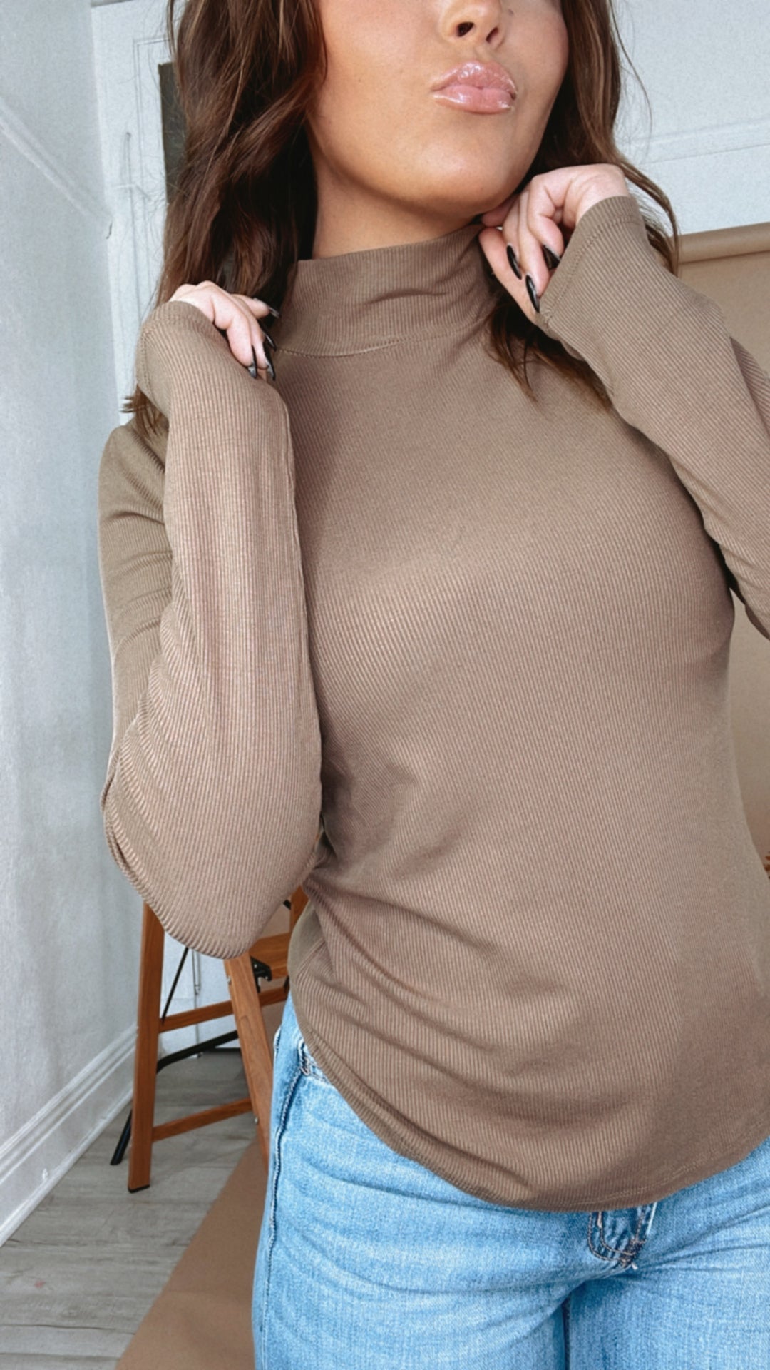 Ribbed Mock Neck Long Sleeve Top, Mocha