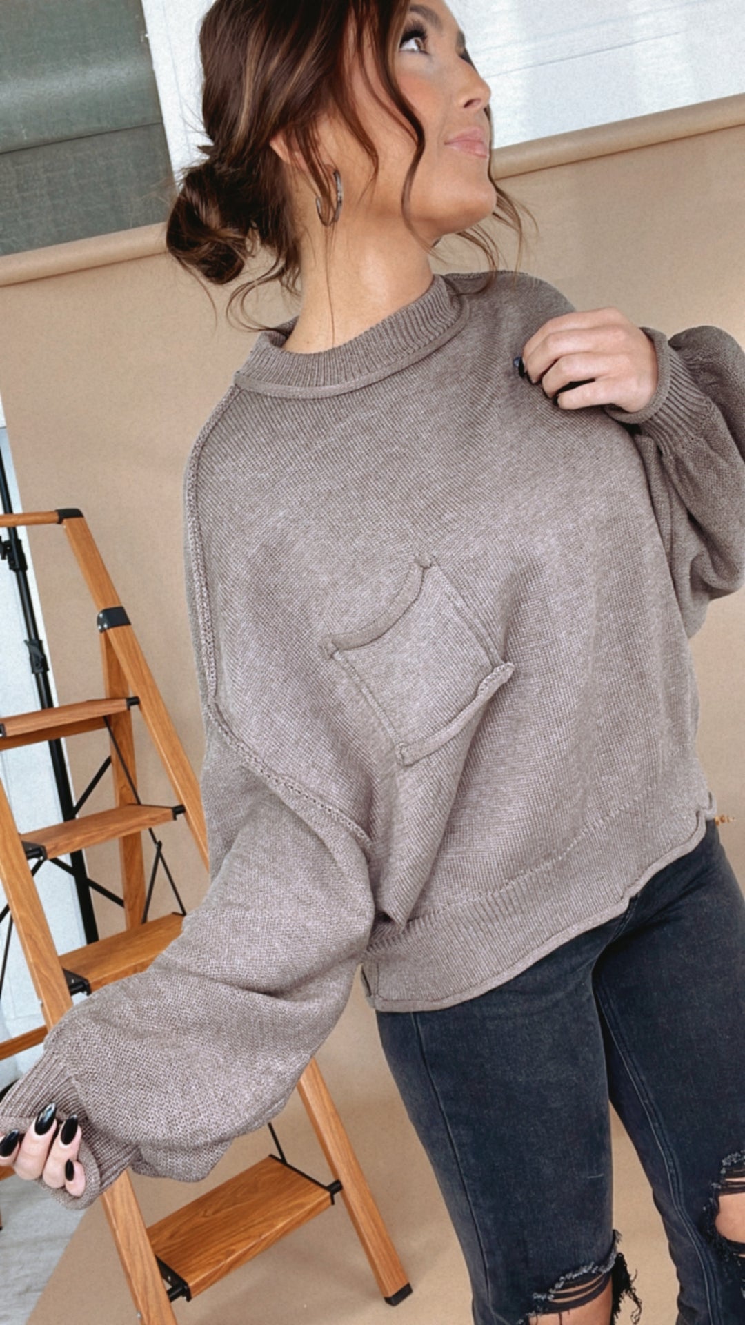 POL: Elevated Basic Balloon Sleeve Sweater, Brown