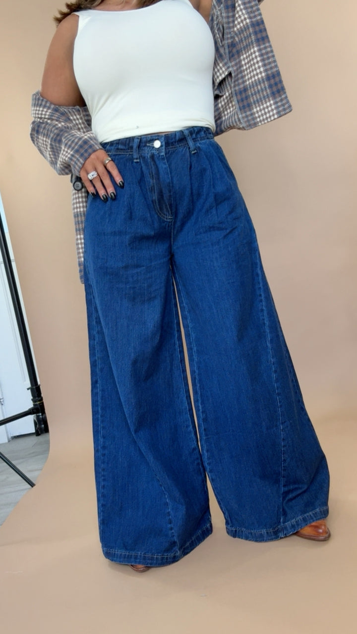 Urban Chic Wide Leg Pants