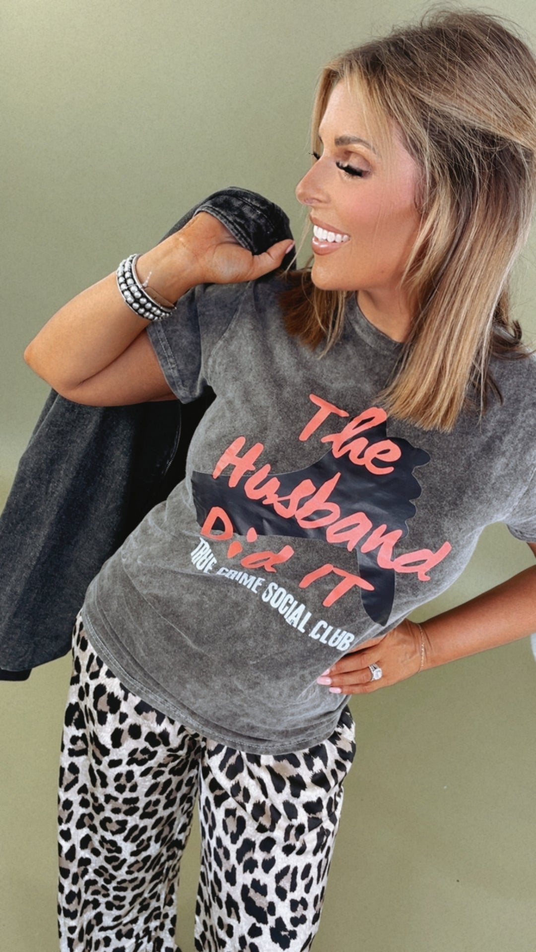 The Husband Did It Graphic Tee, Grey