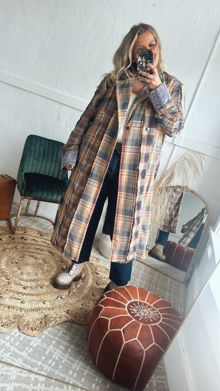 Oli & Hali: Stop & Stare Washed Plaid Jacket