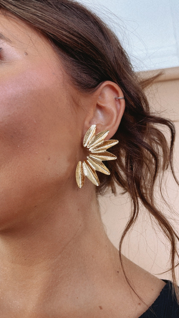 Treasure Jewels: Abientot Gold Earring