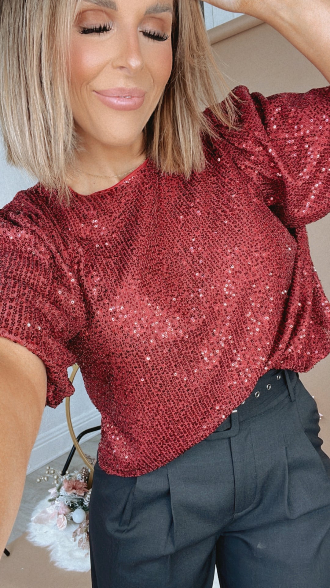 Holiday Cheer Puff Sleeve Sequin Top, Red