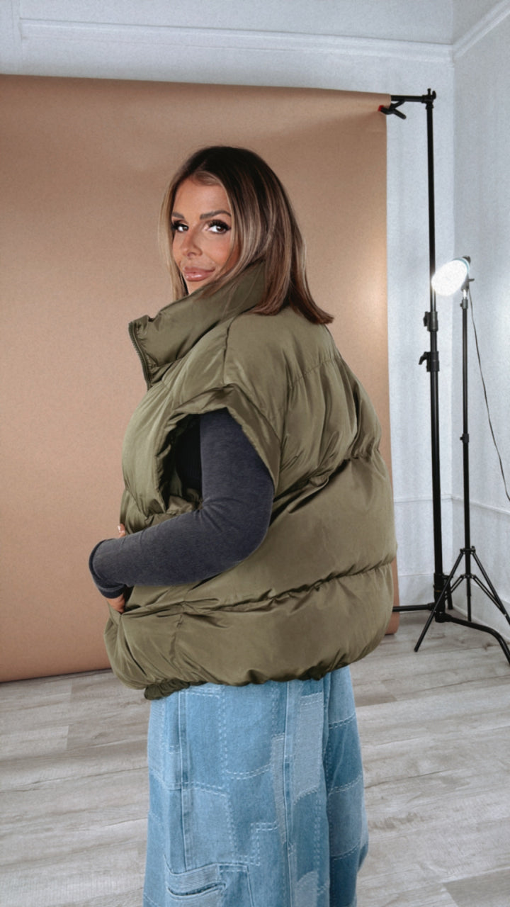 Over Sized Puffer Vest, Green