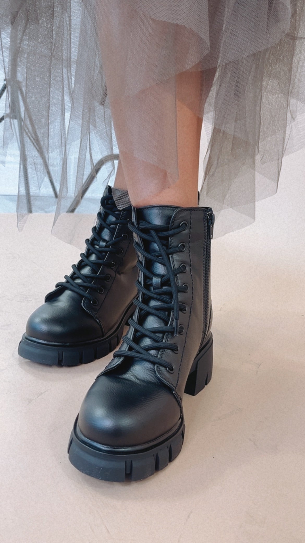 Vintage Mia combat boots 2024 black size 8.5