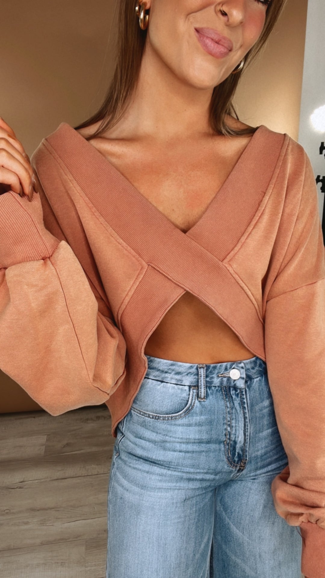 POL: Criss Cross Reversible Sweatshirt, Terracotta