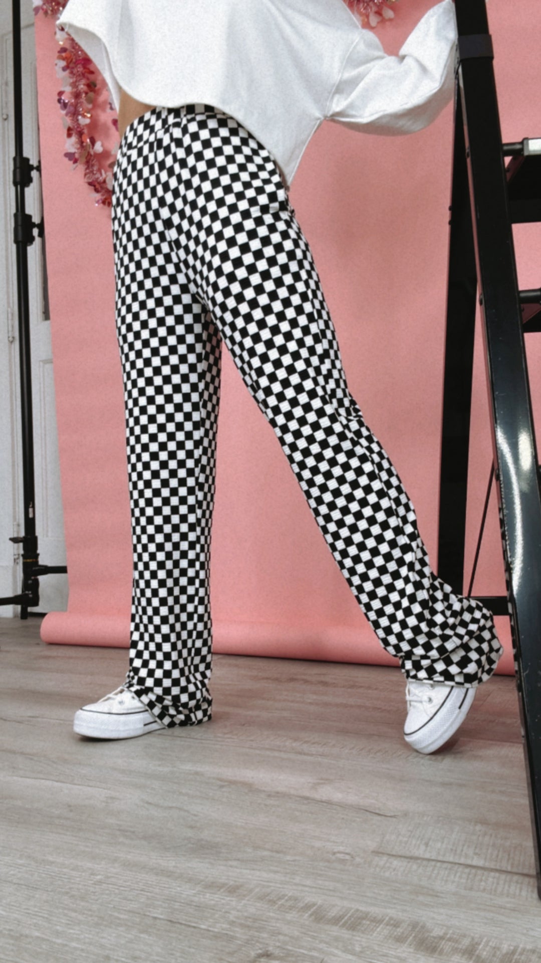 ECB Exclusive : Kickin' It Checkered Pant, White/Black