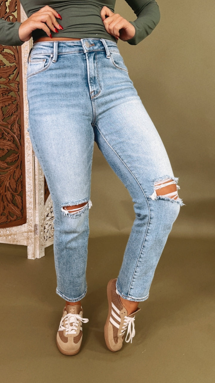 High Rise Slim Straight Jeans, Risen