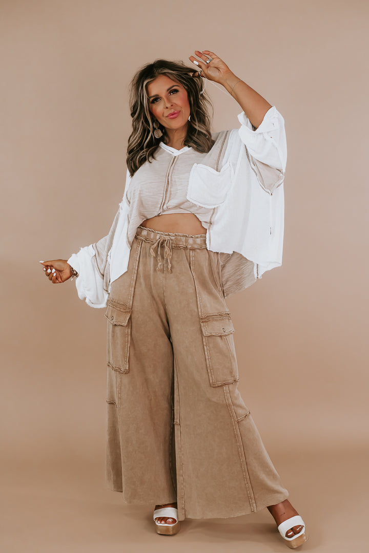 Down For It Distressed Cargo Pant, Mocha