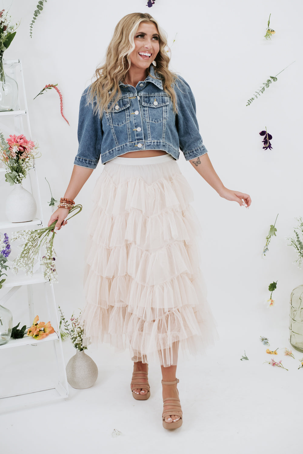 Chicwish - Swooning? We get it! This layered tulle skirt