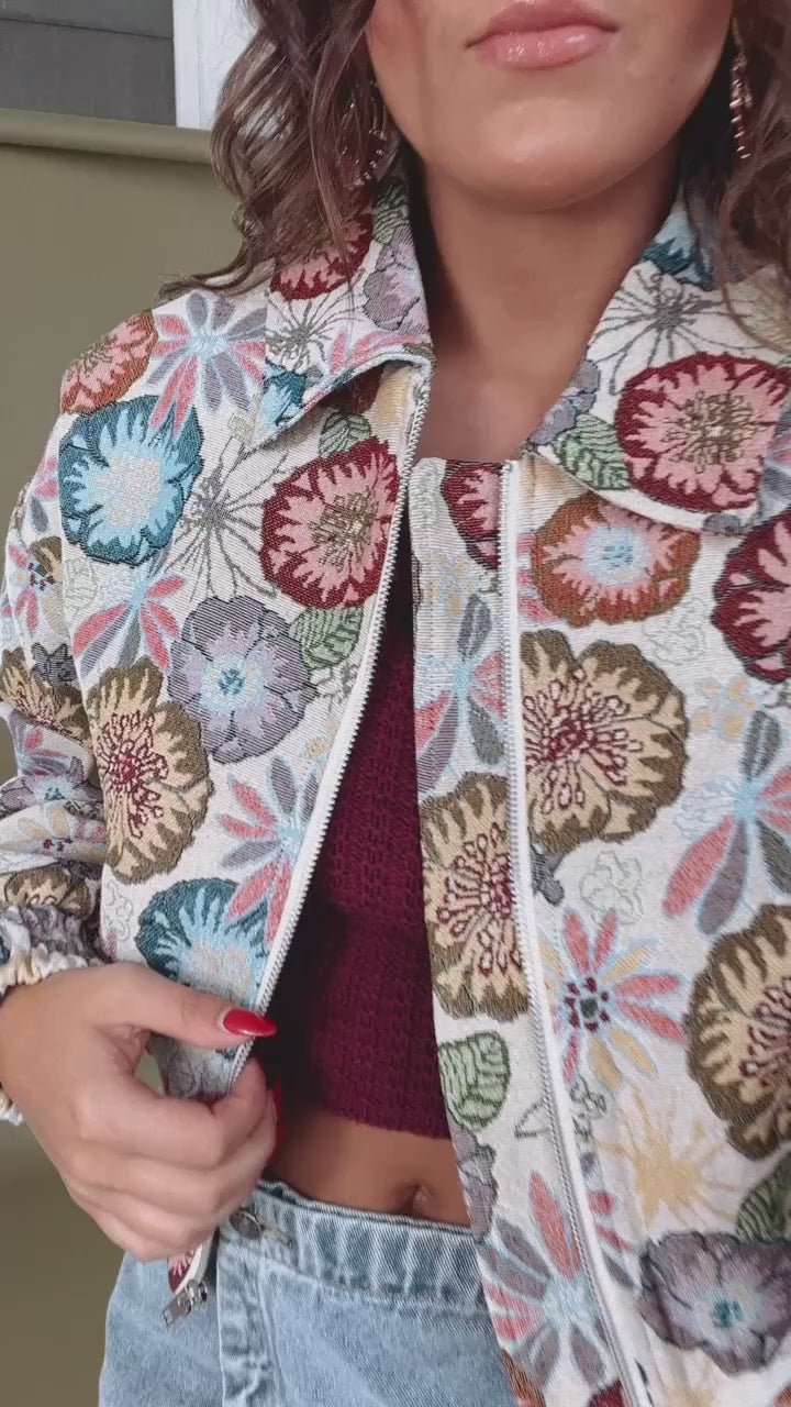 Full Of Color Floral Print Tapestry Cropped Jacket