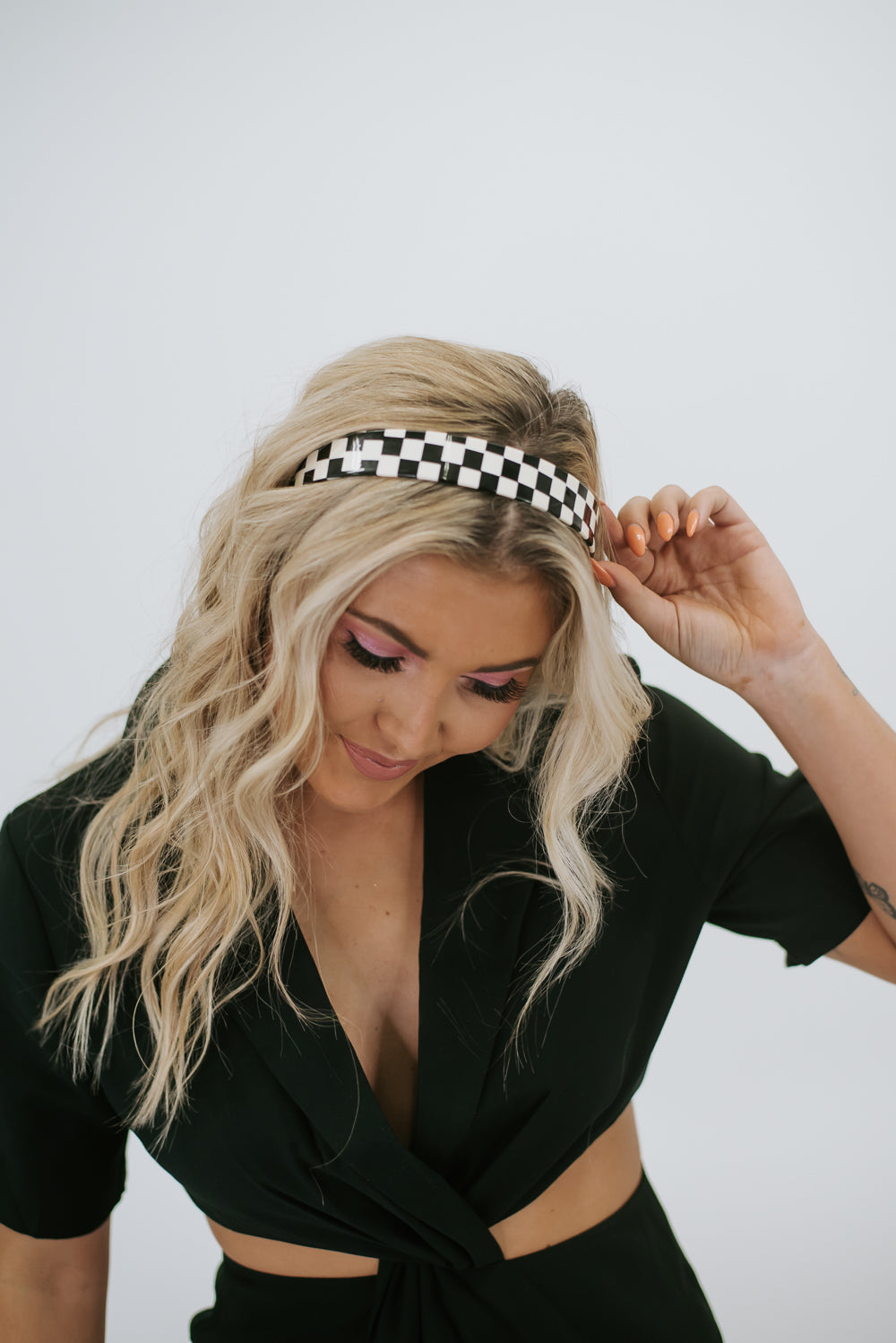 Checking In Checkered Headband, Black/White