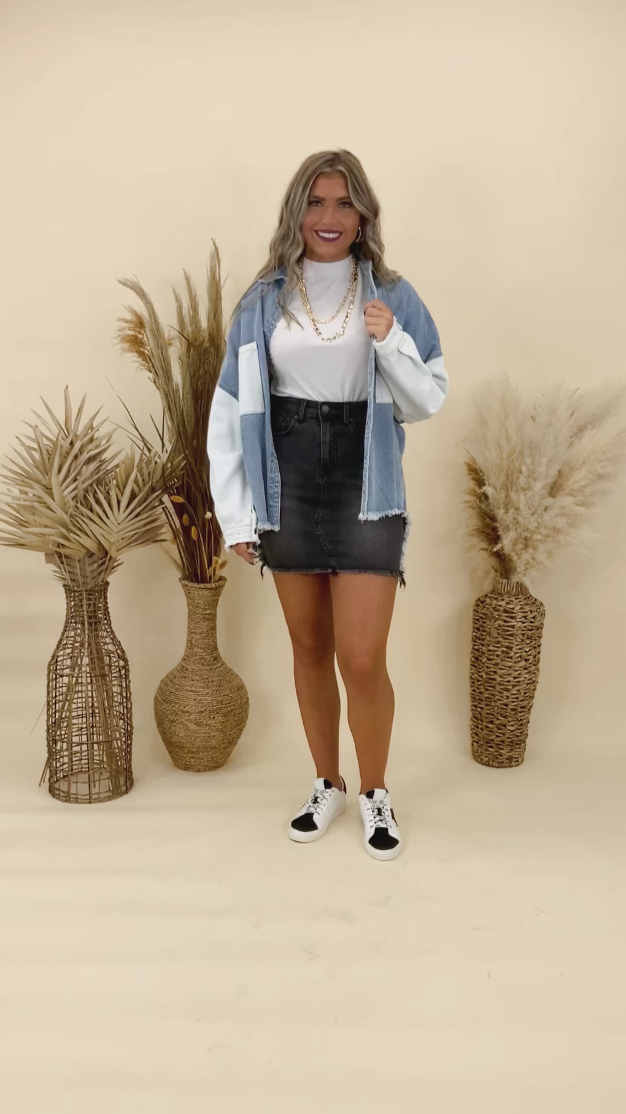 20 Best Outfit Ideas for How to Wear a Denim Skirt - Be So You